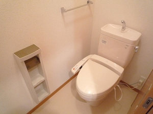 トアサールIIのトイレ写真