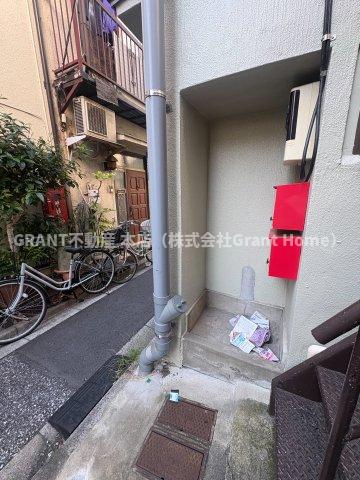 東日暮里6丁目アパートの外観写真