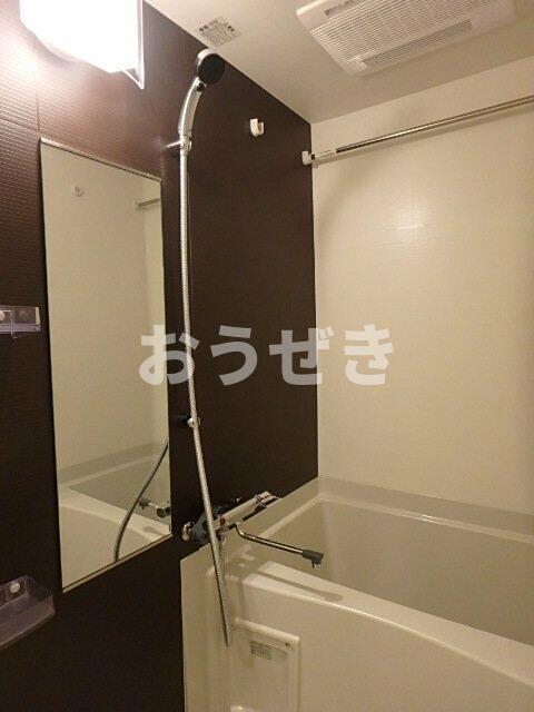 バス・シャワールーム　浴室乾燥機付バス