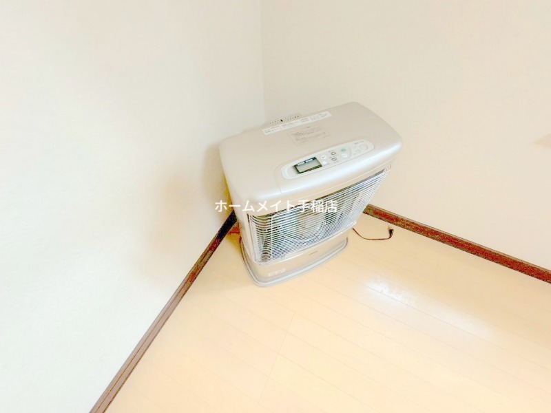 その他設備　灯油ストーブ付きです！