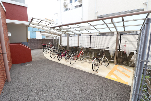 その他共有部分　☆屋根付き駐輪場☆