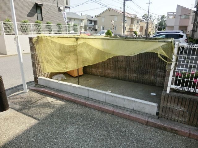 その他　専用ゴミ置き場。