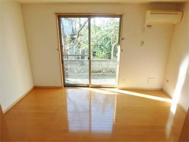 その他部屋・スペース　明るいお部屋です