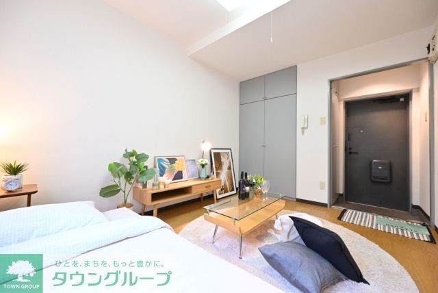 居室・リビング　家具・小物はイメージです。