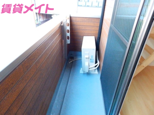 バルコニー　バルコニー