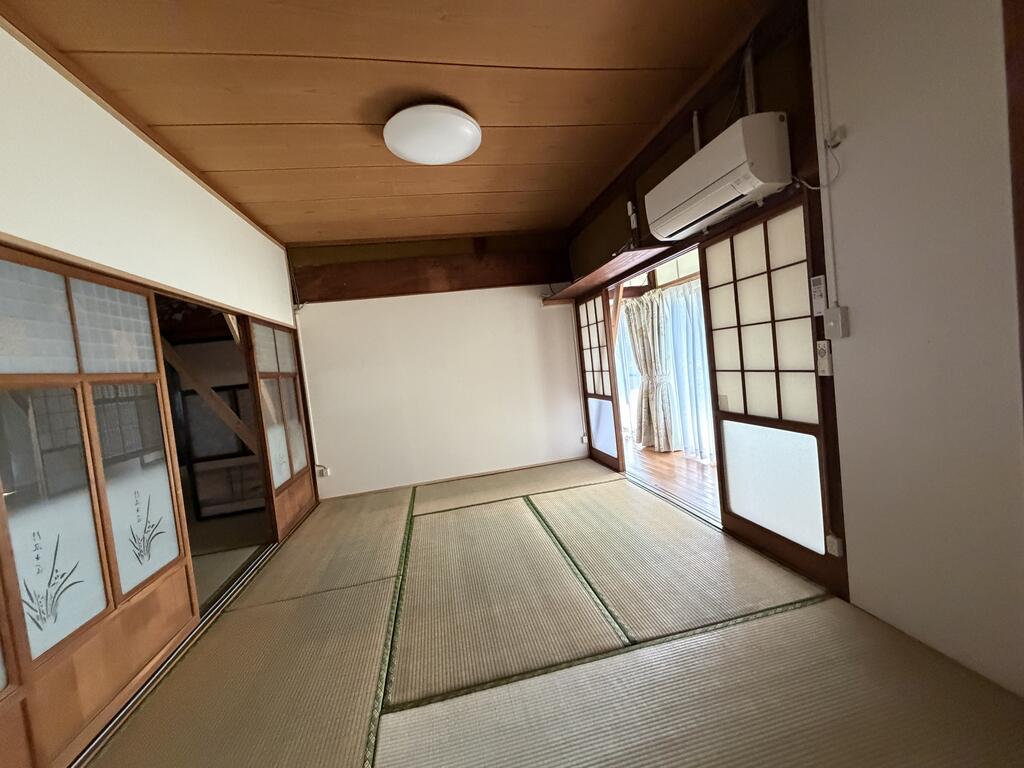 ＪＲ鹿児島本線 富合駅 徒歩66分 1階建 築81年の居間写真