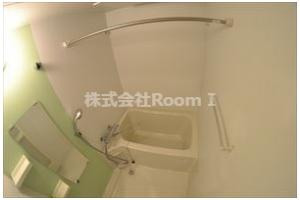 バス・シャワールーム　日々の疲れを癒すお風呂付です