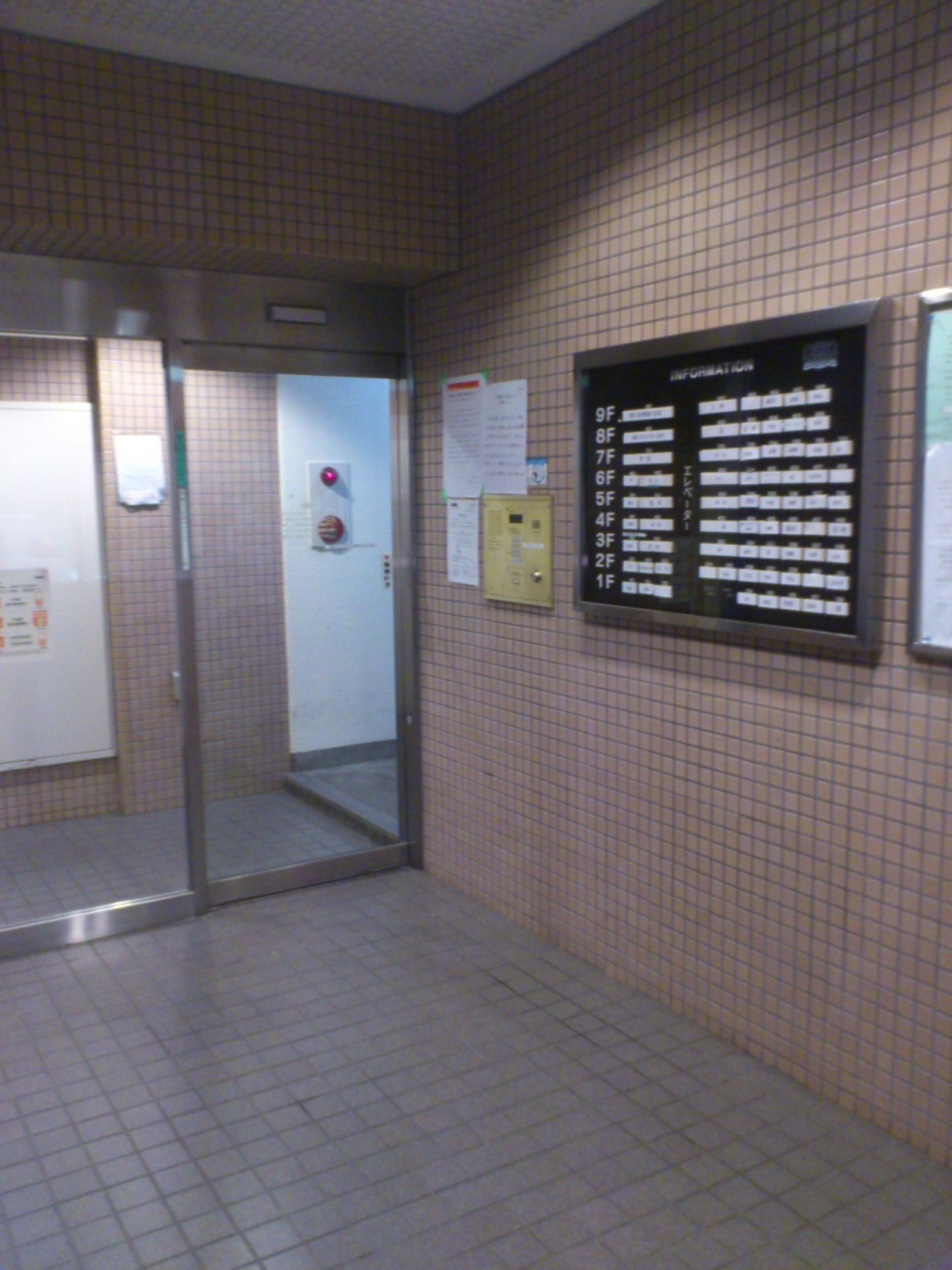 エントランス