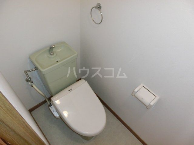 【名古屋市千種区覚王山通のマンションのトイレ】