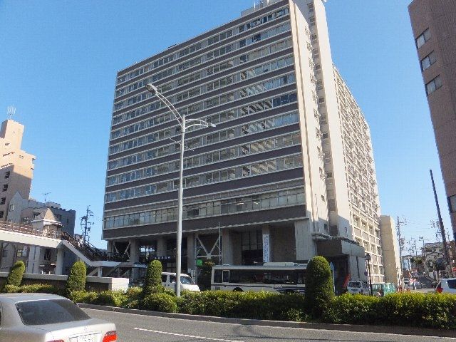 【名古屋市千種区覚王山通のマンションの役所】