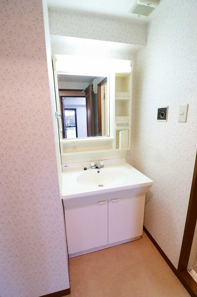 洗面設備　※同物件、別部屋になります。