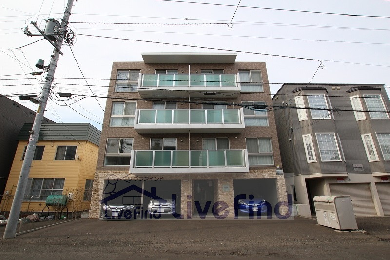 札幌市豊平区旭町のマンションの建物外観
