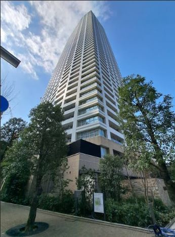 ザ・パークハウス西新宿タワー60の建物外観