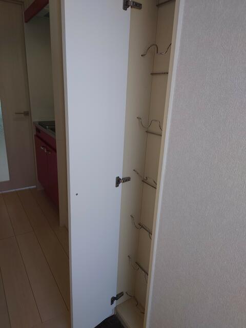 収納　アンシャンテ稲城