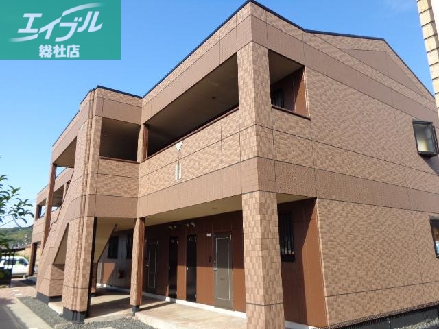 建物外観　外観写真（昼）