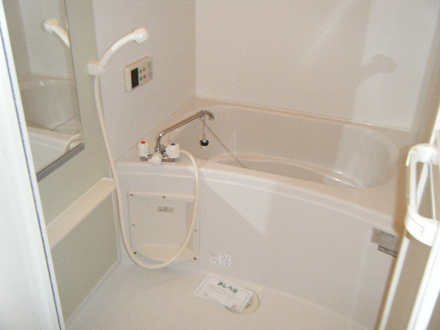 バス・シャワールーム　浴室