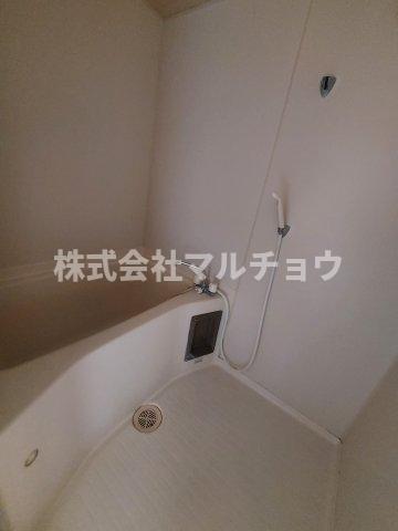 バス・シャワールーム　お風呂で日々の疲れを落としましょう