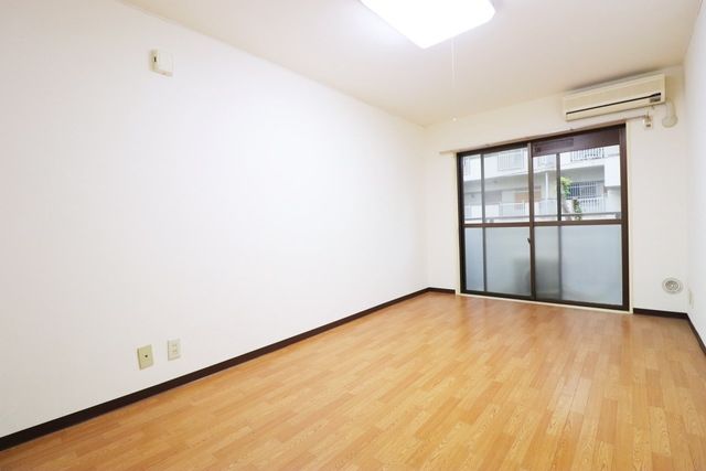 居室・リビング　★お問い合わせはタウンハウジング分倍河原店まで★