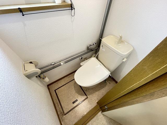 トイレ　トイレ