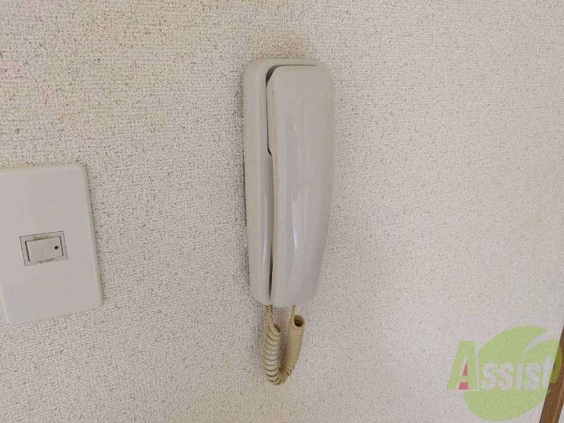 セキュリティ　インターホンは通話ができるので急な訪問があっても安心です。