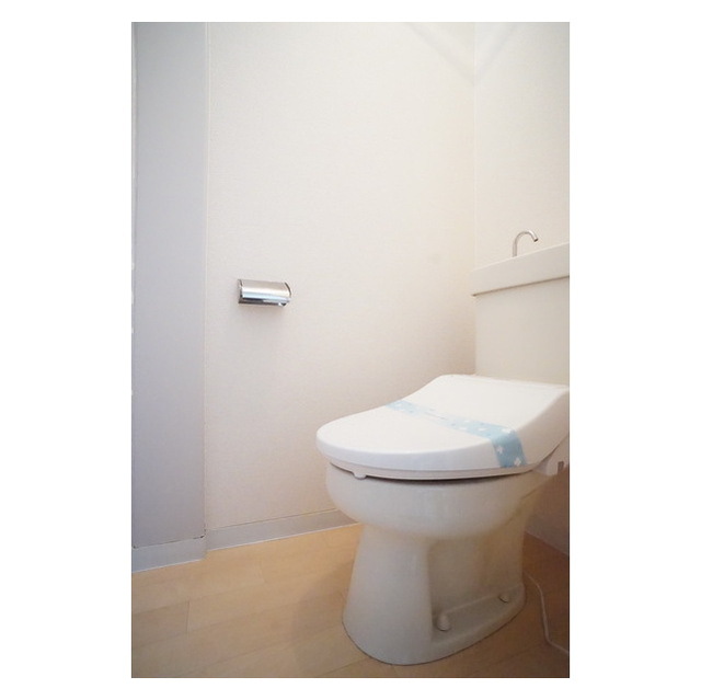 トイレ　ウォシュレット完備