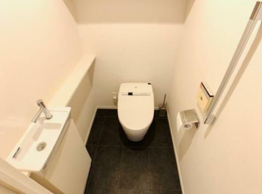 トイレ　別部屋参考写真