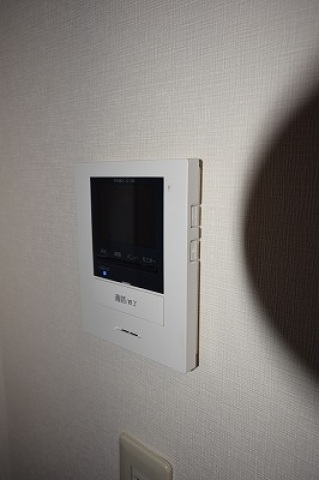 セキュリティ　モニター付きインターフォン