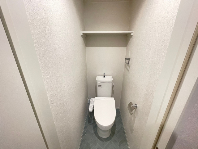 トイレ　ウオシュレット付きです