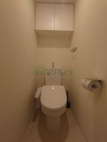 トイレ　※参考写真です。似た間取り・他部屋の写真となります。