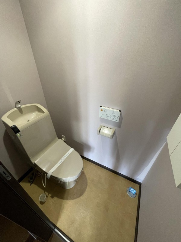 トイレ　トイレ