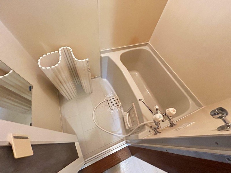 バス・シャワールーム　浴室