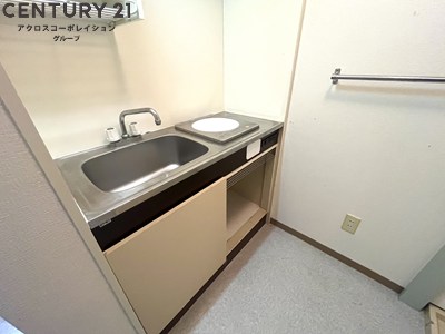 キッチン　IHコンロで火を使わず、料理初心者の方にもおすすめです！