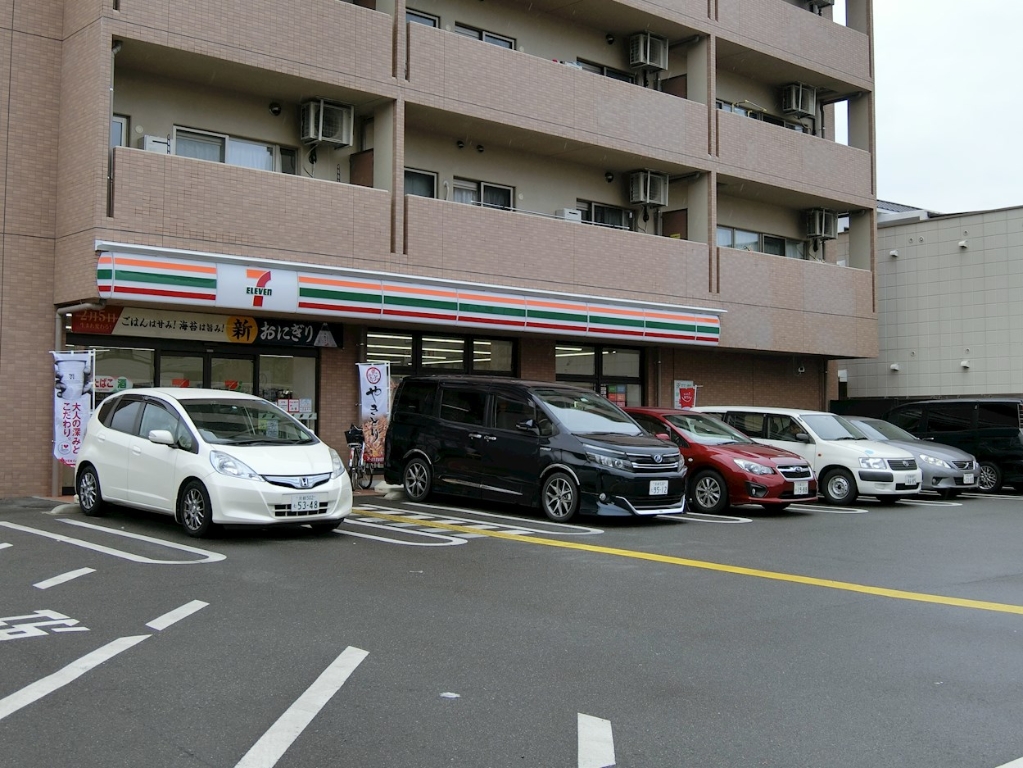 コンビニ　セブンイレブン 京都葛野大路三条店（コンビニ）まで17m