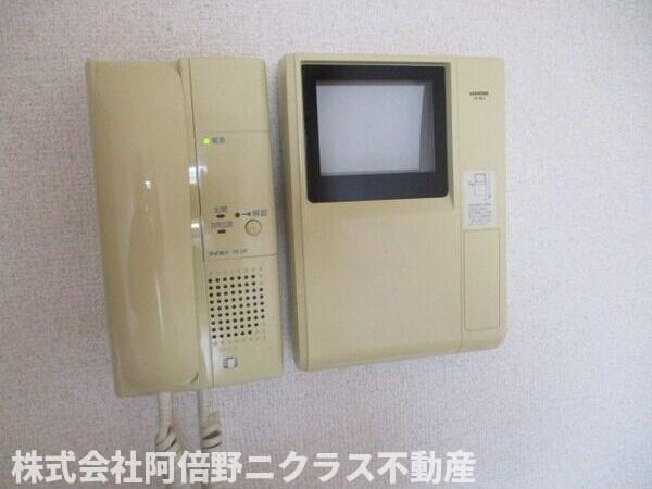 セキュリティ　内装は別部屋の参考写真です。