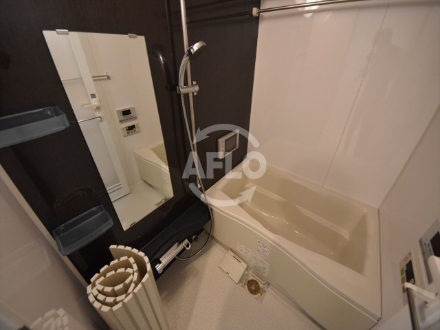 バス・シャワールーム　アーバネックス大手前　浴室