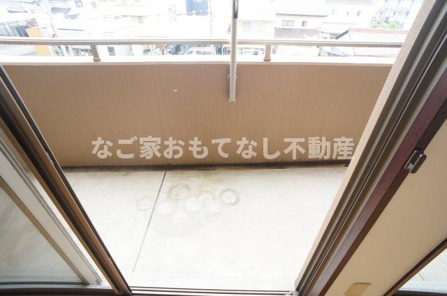 バルコニー　※写真は別号室