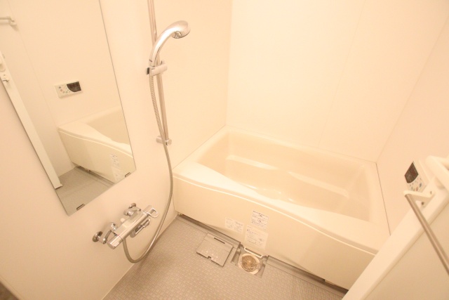 バス・シャワールーム　※別室の参考写真の為、現況優先です。