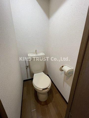 トイレ　シンプルで使いやすいトイレです