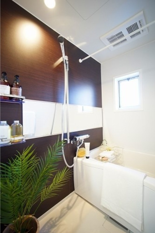 バス・シャワールーム　図面と現状に相違がある場合には現状を優先