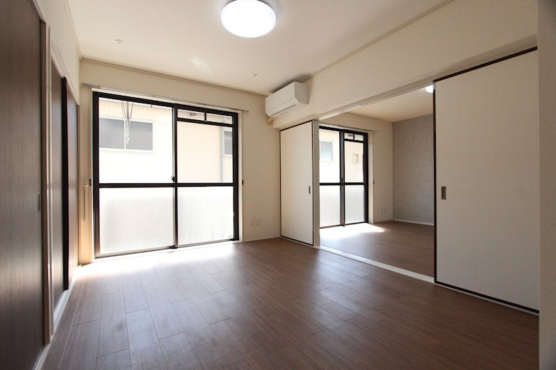 その他　駐車場3，300円で利用可能★縦列タイプ★