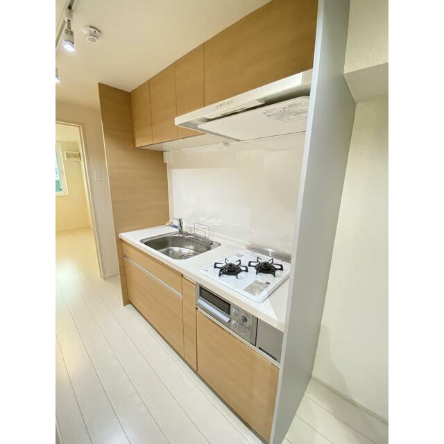 キッチン　現況優先／モデルルーム写真