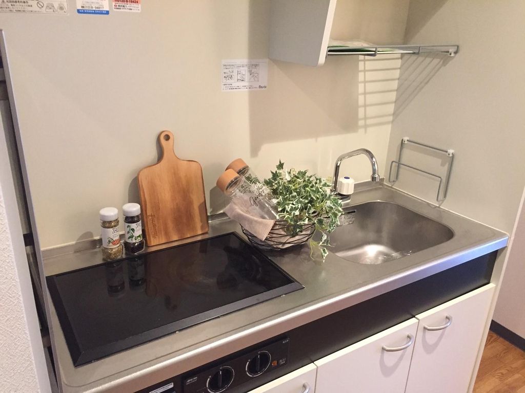 キッチン　※モデルルームのため家具類は付きません