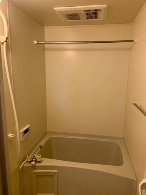 バス・シャワールーム　図面と現状に相違がある場合には現状を優先