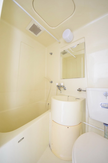 バス・シャワールーム　～一日の疲れを癒しましょうっ～