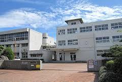 小学校　明石市立江井島小学校（小学校）まで2229m