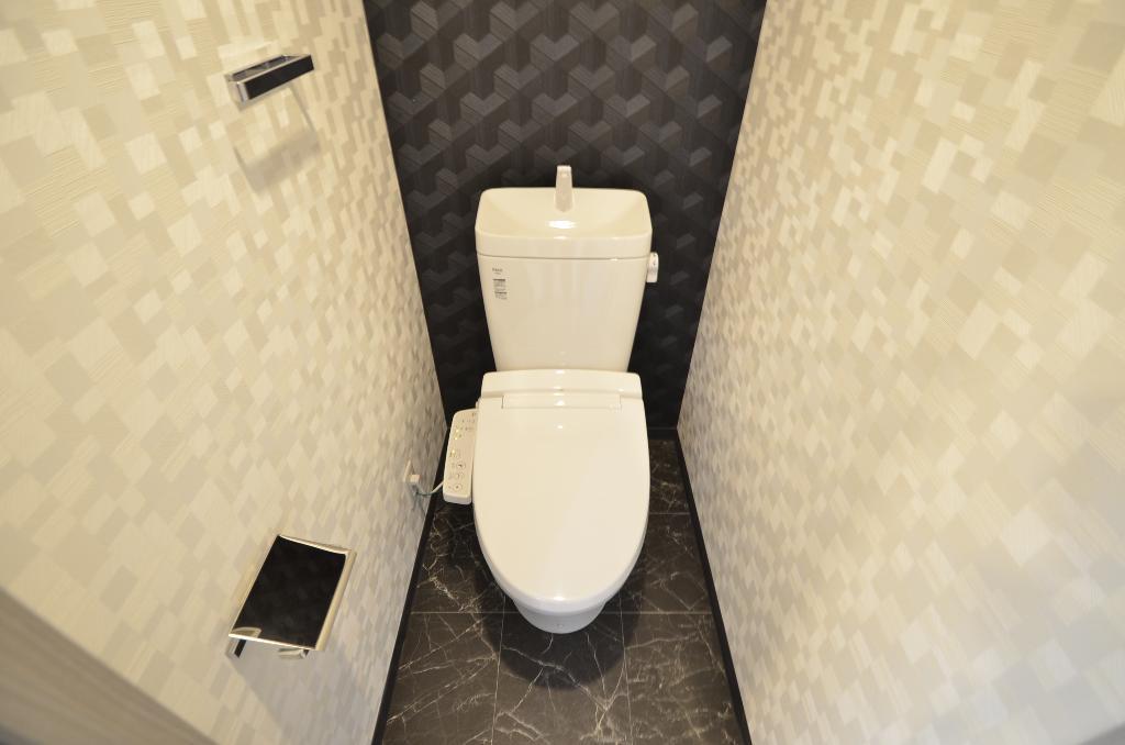 トイレ　シャワー付トイレ