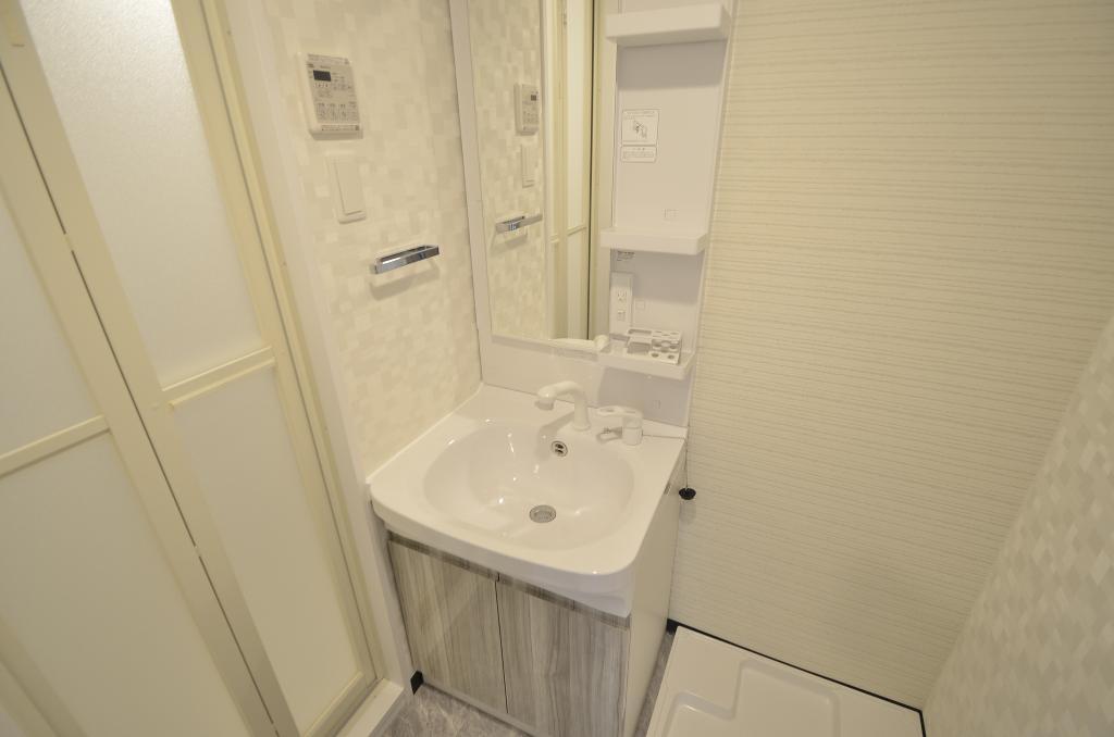 洗面設備　洗髪洗面化粧台