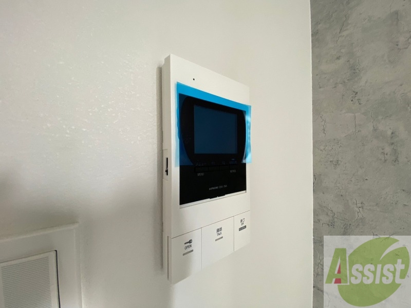 セキュリティ　インターホンで来客確認ができます。安心ですね。