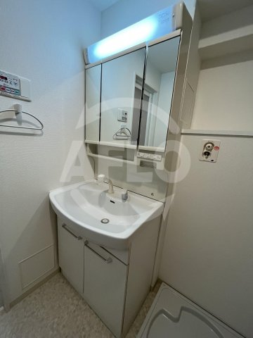 洗面設備　ALIVIO新町　独立洗面台