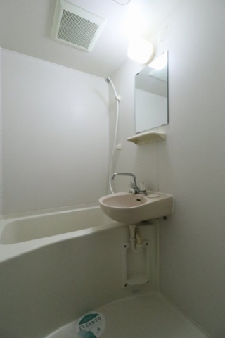 バス・シャワールーム　（別タイプ参考写真）ロアール小石川植物園　文京区小石川5